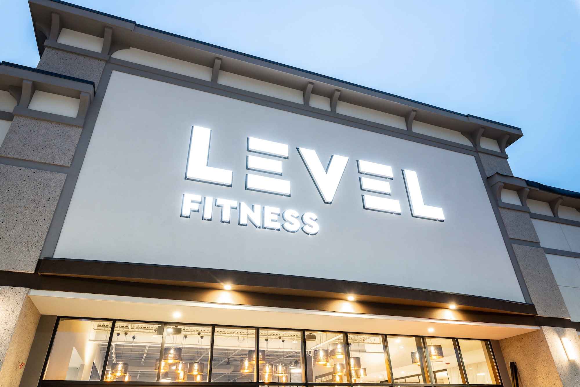 Exterior view of Level Fitness Club premier full-service gym in Yorktown